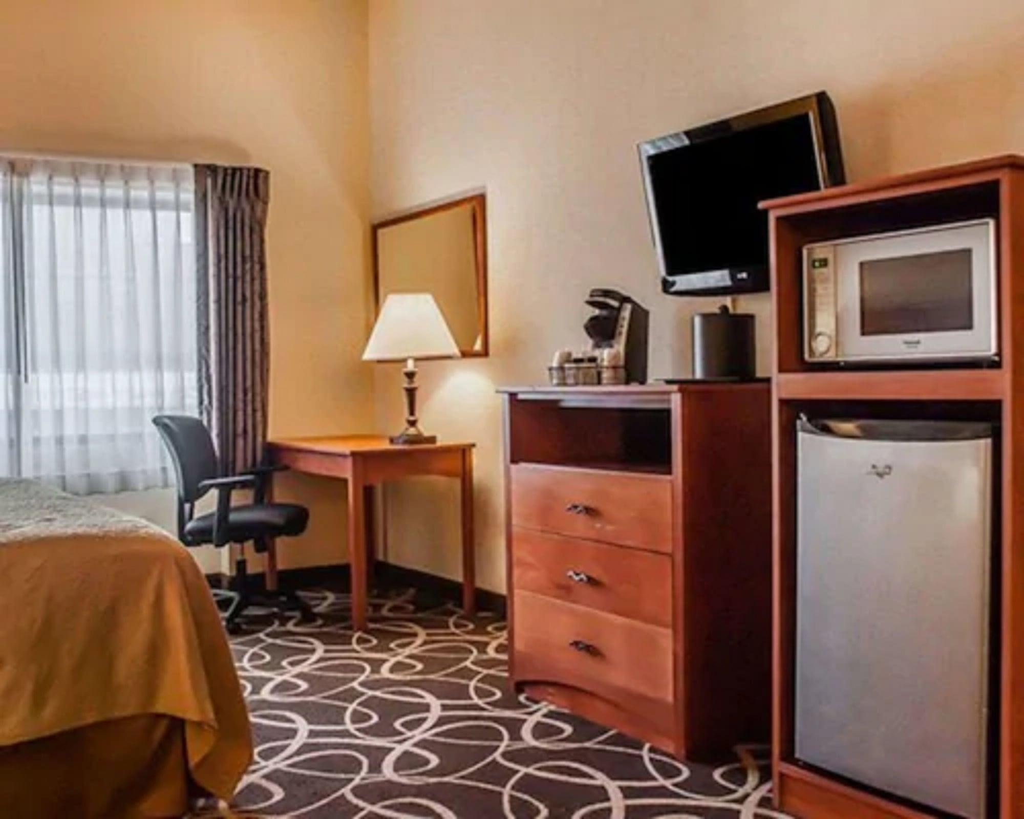 Quality Hotel & Suites At The Falls Ниагарски водопад Екстериор снимка