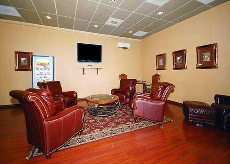 Quality Hotel & Suites At The Falls Ниагарски водопад Интериор снимка
