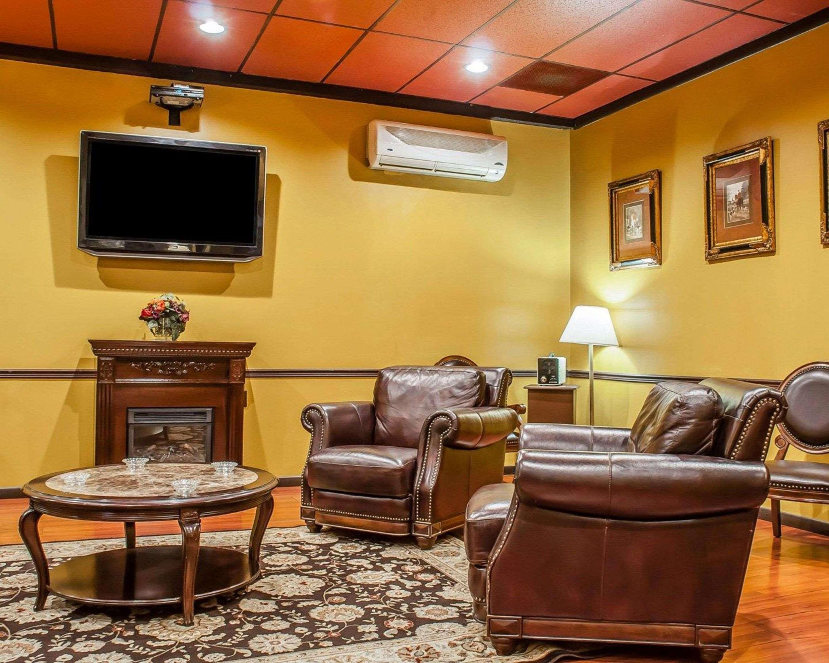 Quality Hotel & Suites At The Falls Ниагарски водопад Екстериор снимка