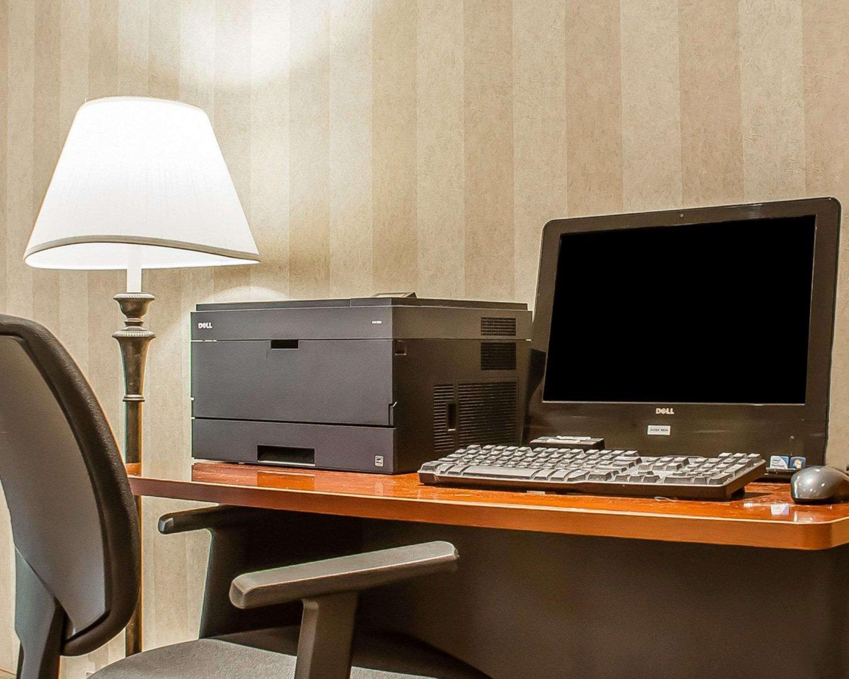 Quality Hotel & Suites At The Falls Ниагарски водопад Екстериор снимка